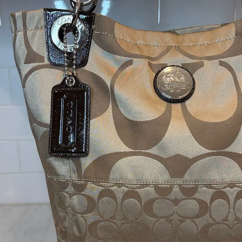 Coach Bag Purse Handbag Pocketbook Vintage Alex Signature Logo Shoulder Bag